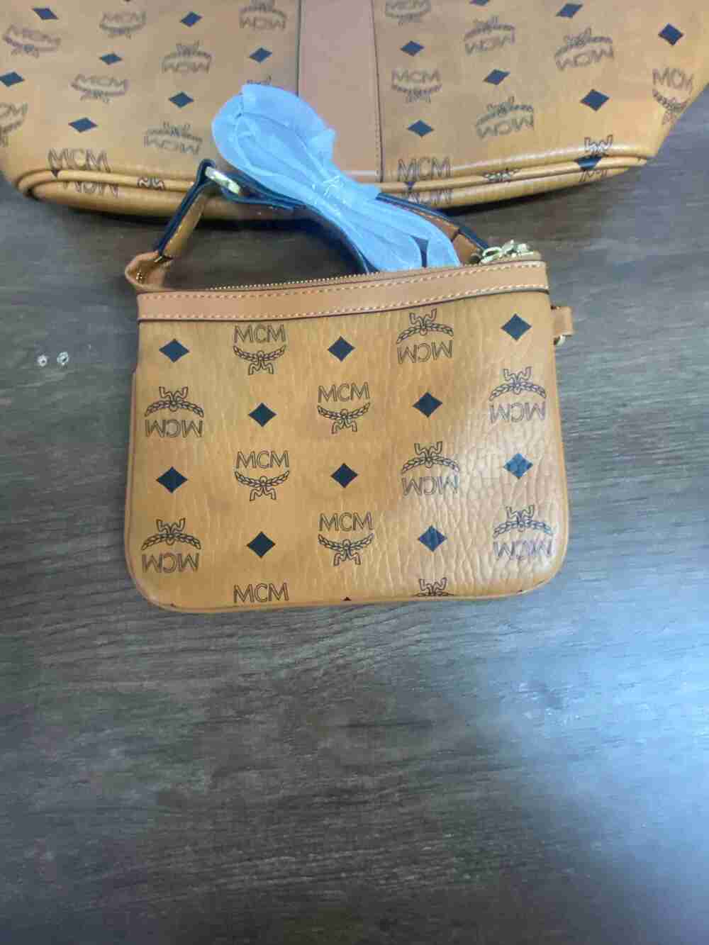 ✨ MCM Cognac Monogram Reversible Medium Shoulder Tote Bag - Picture 3 of 5